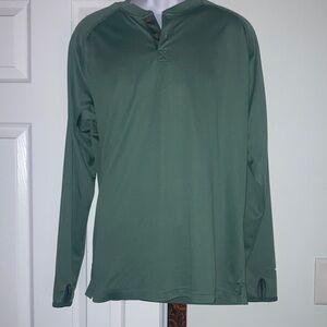 Howler bros long sleeve 2 button up top Large